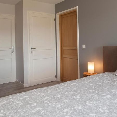 B&B Fleur De Lys Bleue Soudaine-Lavinadiere Bagian luar foto